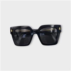 Fendi FE40101I 01A Women's Black Square Frame Sunglasses w/ Pouch